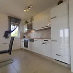 Апартаменты Sara Lux With Sea View, 50m From The