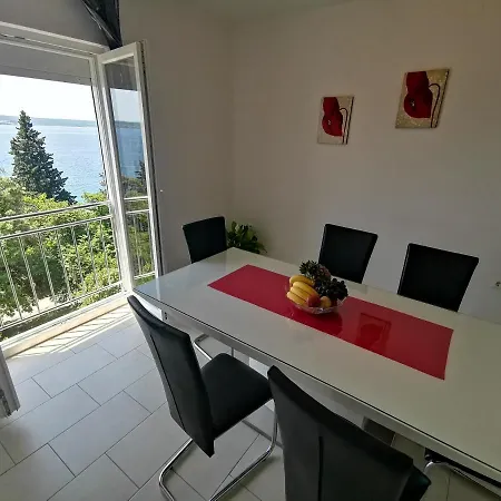 Sara Lux With Sea View, 50m From The Crikvenica