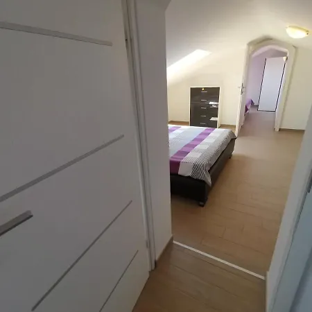 Apartment Sara Lux With Sea View, 50m From The