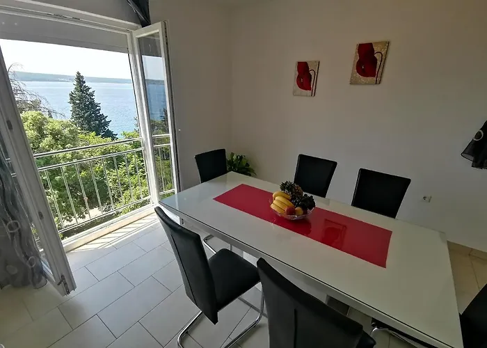 Sara Lux With Sea View, 50m From The Crikvenica