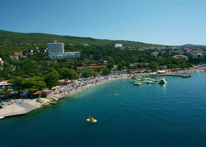 Sara Lux With Sea View, 50m From The Lägenhet Crikvenica