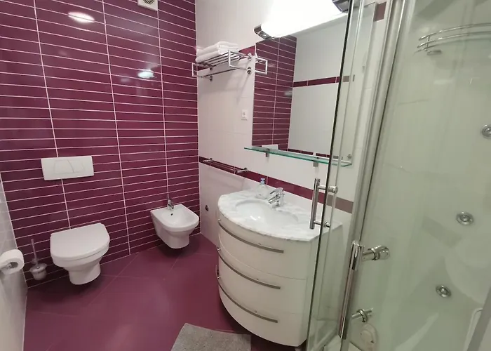 Sara Lux With Sea View, 50m From The Lägenhet Crikvenica